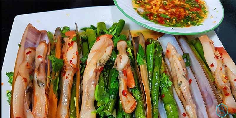 Măng tây xào ốc móng tay