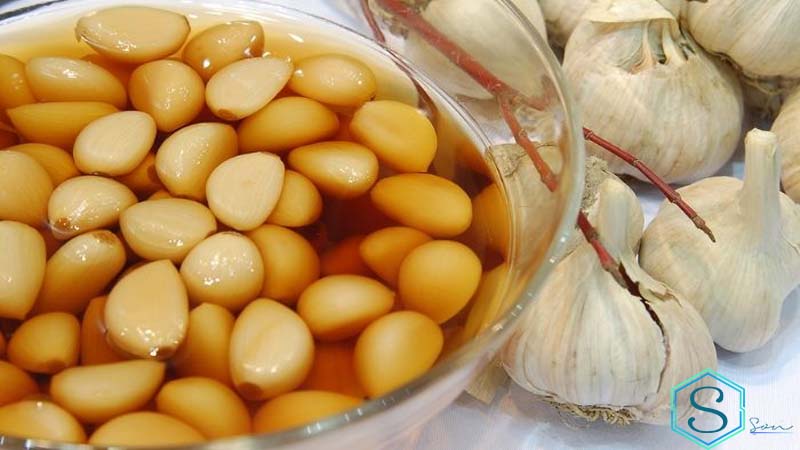 Cách làm tỏi ngâm mật ong